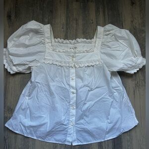 Women’s Alex Mill summer white cotton blouse in size medium